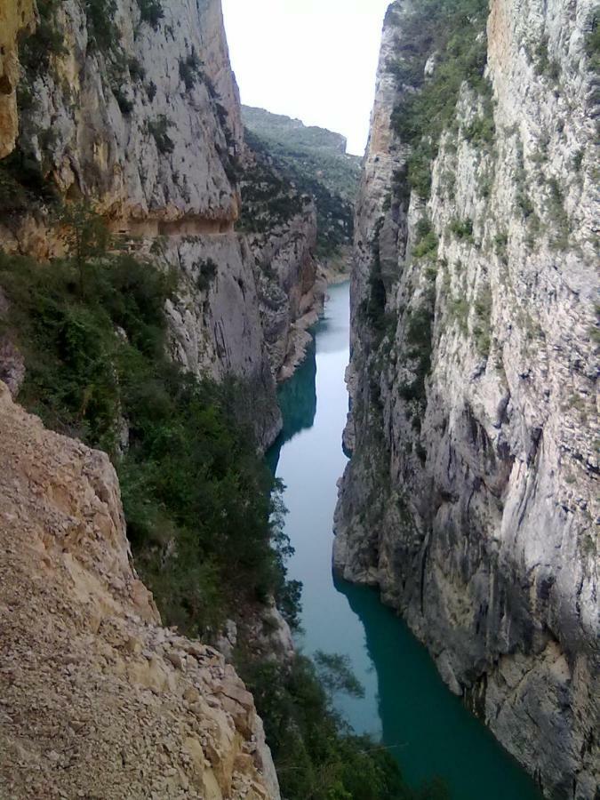 Апартаменты Alquiler En Importante Zona De Escalada !! Camarasa Экстерьер фото